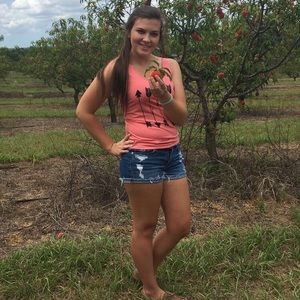 Meet your Posher, Maggie